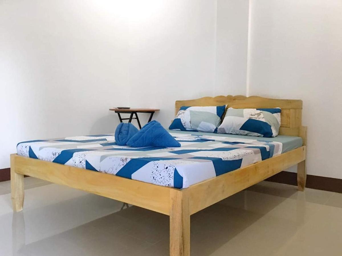 Za Priscila Tourist Inn 安达 外观 照片